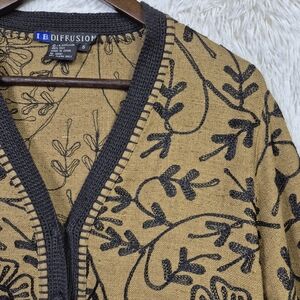 Vtg IB Diffusion Floral Embroidered Tan 100% Silk Cardigan Womens‎ S Twee Boho